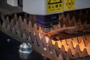 Prednosti fiber lasera za njegovu buduću propusnost u vodećim industrijama