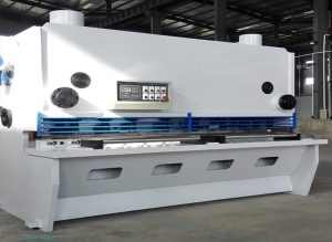 CNC hidraulična giljotina mašina za šišanje izvezena u Čile